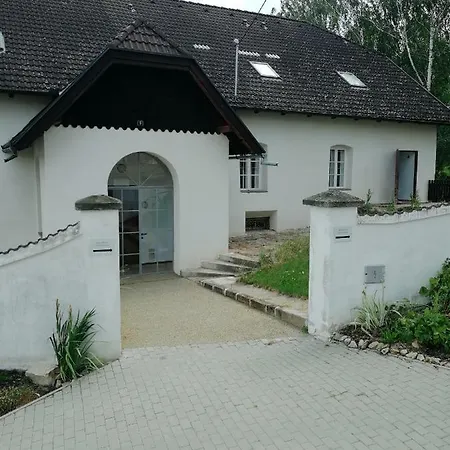 Penzion Гостевой дом Boskovstejn